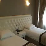 Reda Palas Selanik
