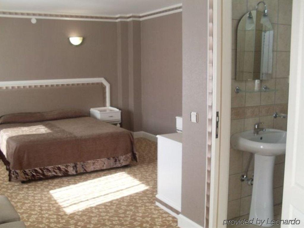 Reda Selanik Ankara